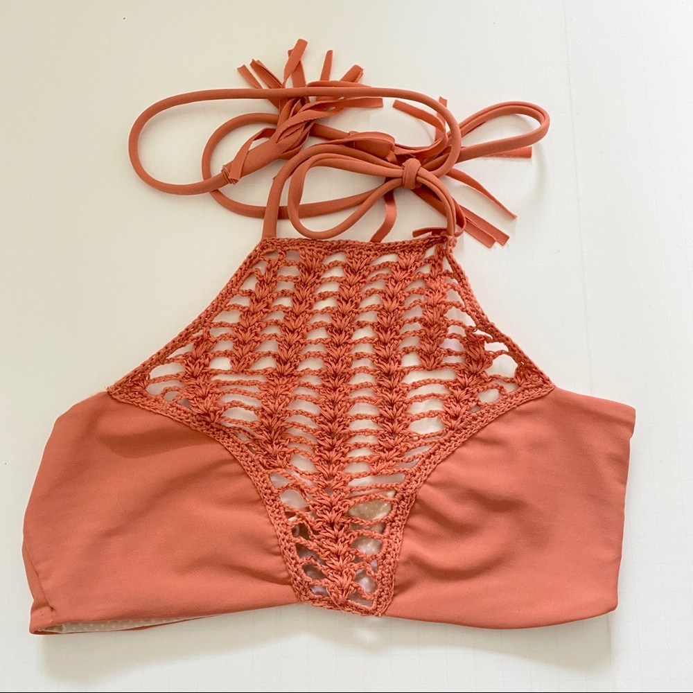 Acacia Panama Top in Papaya
